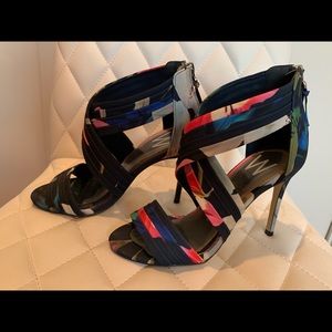 Floral high heel shoe